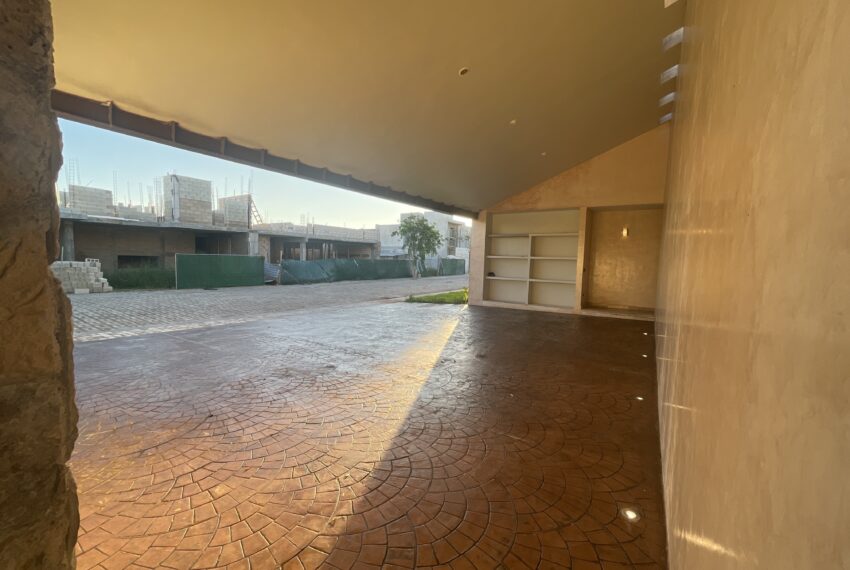 7. GARAGE 2