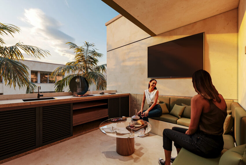 ROOF TV