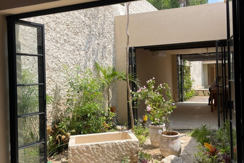 JARDIN INTERIOR (1)