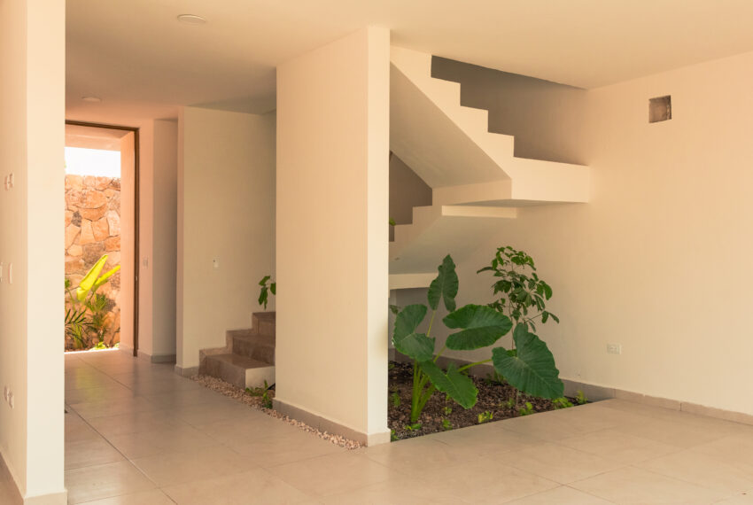 10 Naia Zaci Escaleras