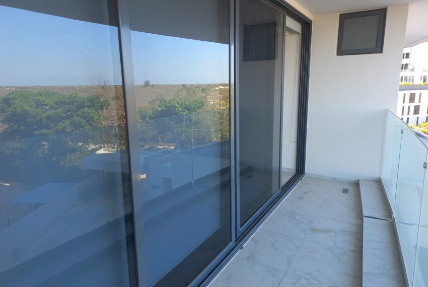 Balcon Recamaras 1 y 2 02