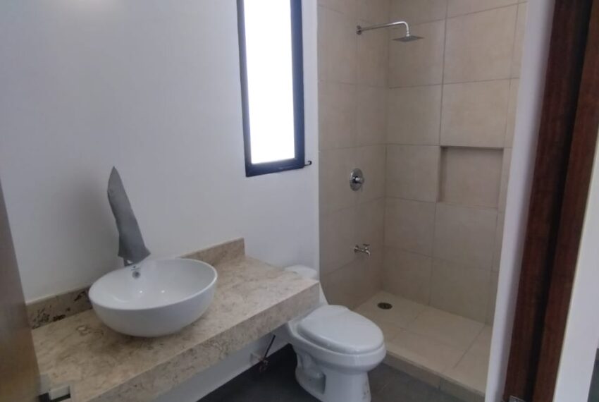 15-BAÑO RECAMARA PRINCIPAL