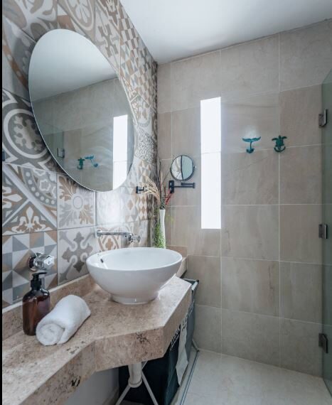 16. baño compartido