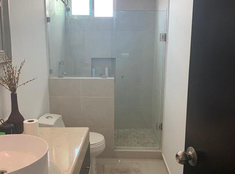 BAÑO (1)