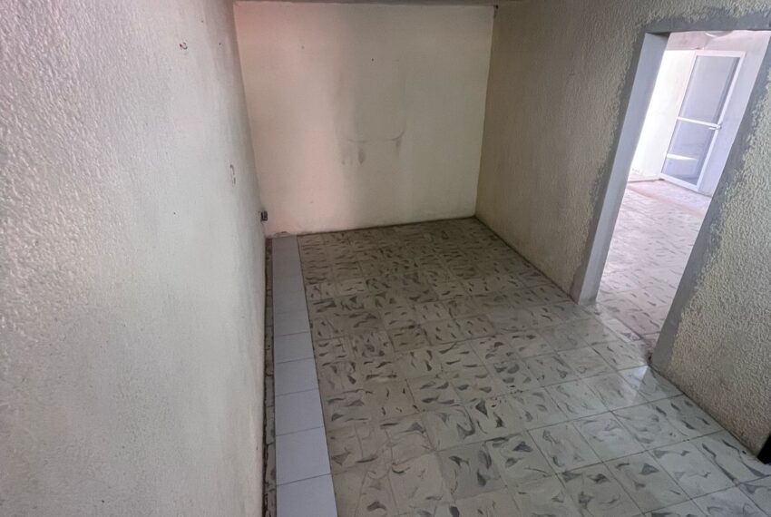 WhatsApp Image 2025-04-22 at 11.30.08 (4)