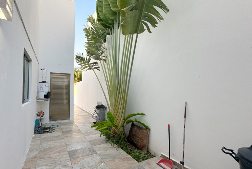 Casa-de-3-Recamaras-en-Venta-en-Merida-en-Privada-Porto-SMAH (1)