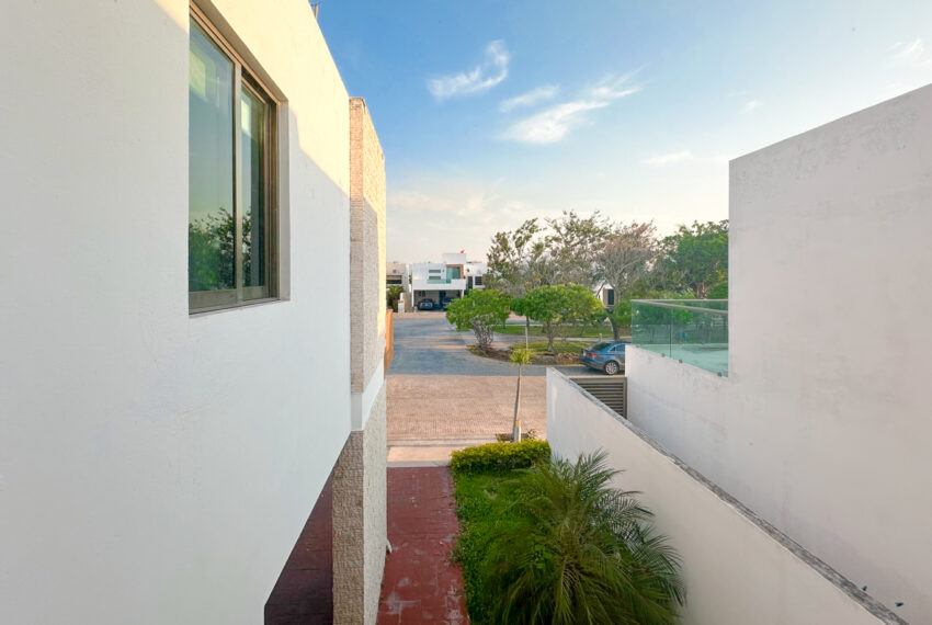 Casa-de-3-Recamaras-en-Venta-en-Merida-en-Privada-Porto-SMAH (27)
