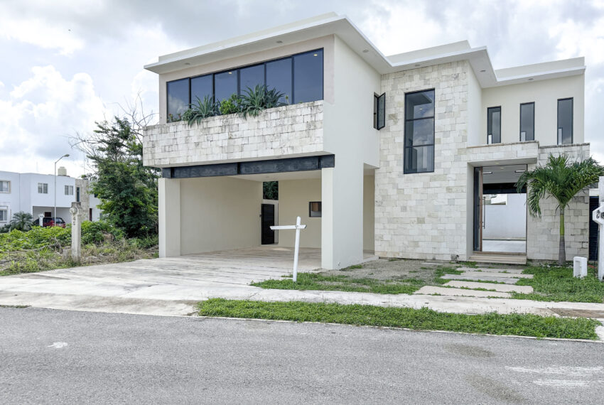 Casa-en-venta-de-4-habitaciones-con-alberca-en-Bosques-de-Conkal-norte-de-Merida (2)