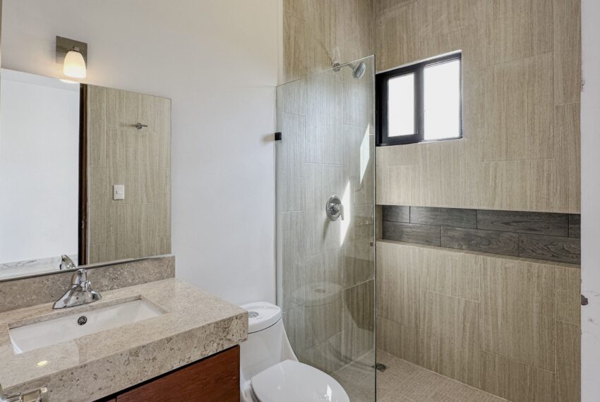 Casa-en-venta-de-4-habitaciones-con-alberca-en-Bosques-de-Conkal-norte-de-Merida (26)