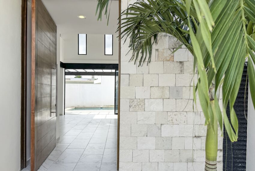Casa-en-venta-de-4-habitaciones-con-alberca-en-Bosques-de-Conkal-norte-de-Merida (7)