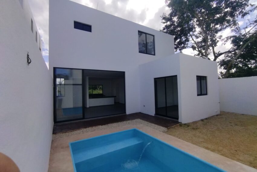 11-PISCINA