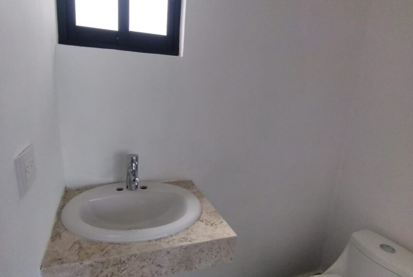8-MEDIO BAÑO VISITAS