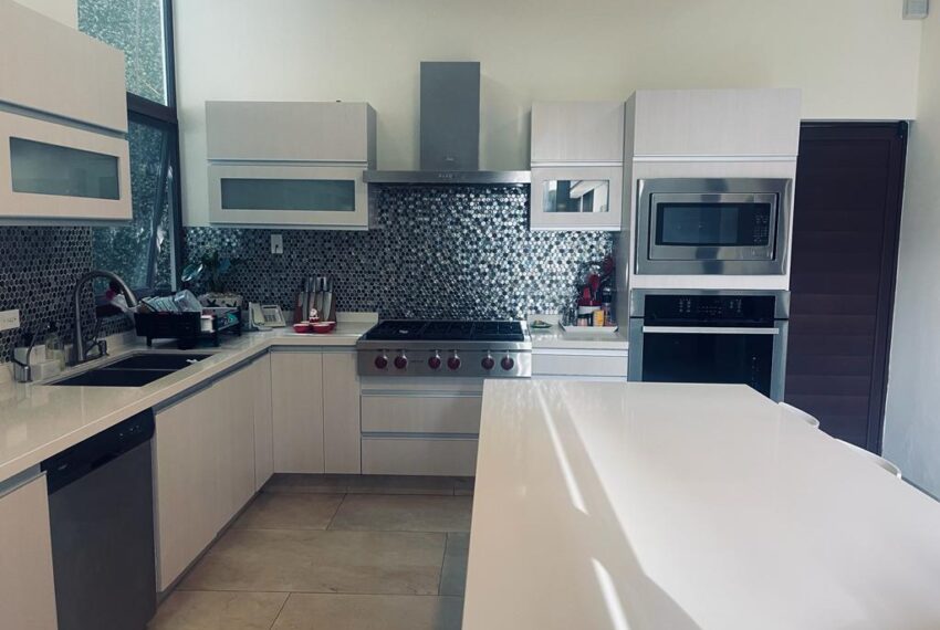 WhatsApp Image 2025-09-30 at 10.47.31 AM (2)