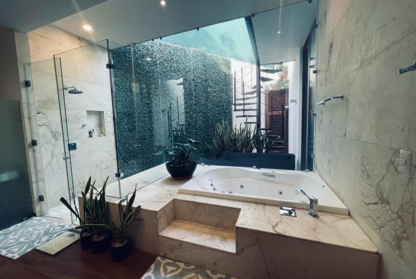 WhatsApp Image 2025-09-30 at 10.47.32 AM