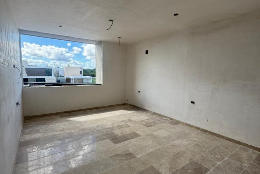 WhatsApp Image 2025-11-03 at 10.28.46 AM (1)