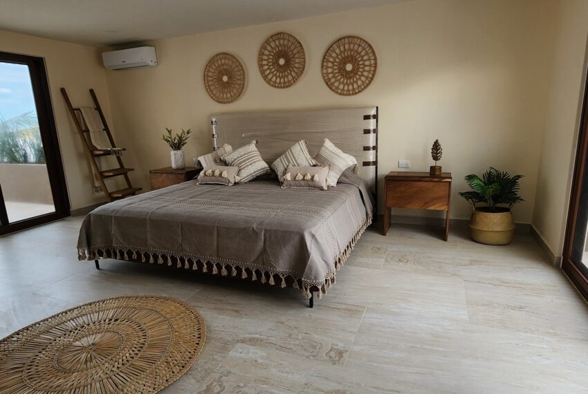 WhatsApp Image 2025-12-10 at 15.15.49 (1)