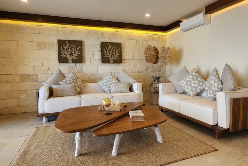 WhatsApp Image 2025-12-10 at 15.15.49 (4)