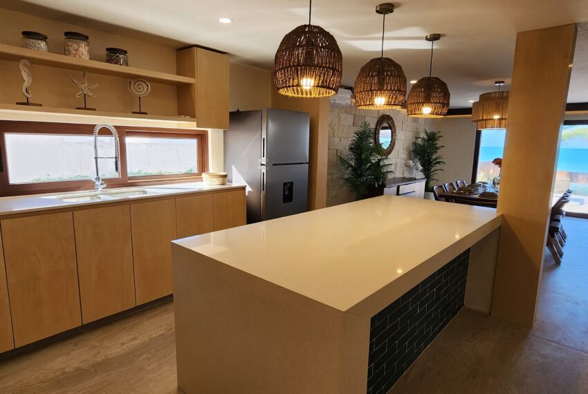 WhatsApp Image 2025-12-10 at 15.15.50 (4)