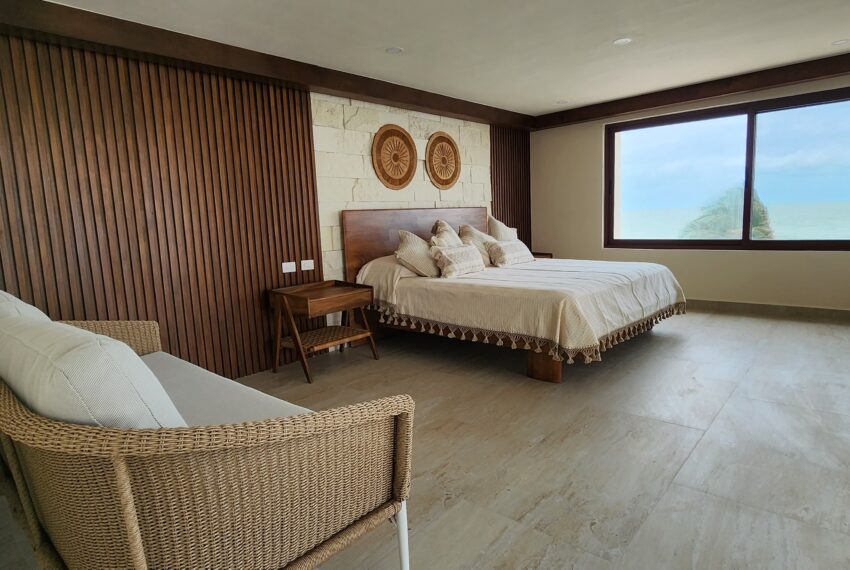 WhatsApp Image 2025-12-10 at 15.15.53