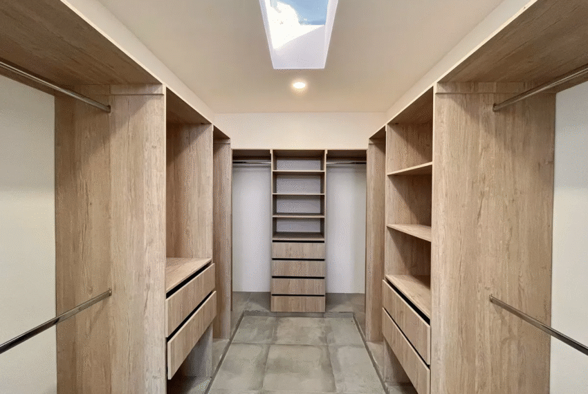 22 Vestidor Recámara Principal