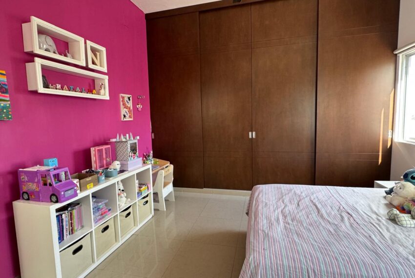 805a95de-df77-4988-8855-a2ac676566bb